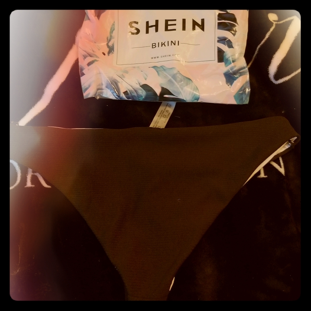 SHEIN bathing suit bottoms